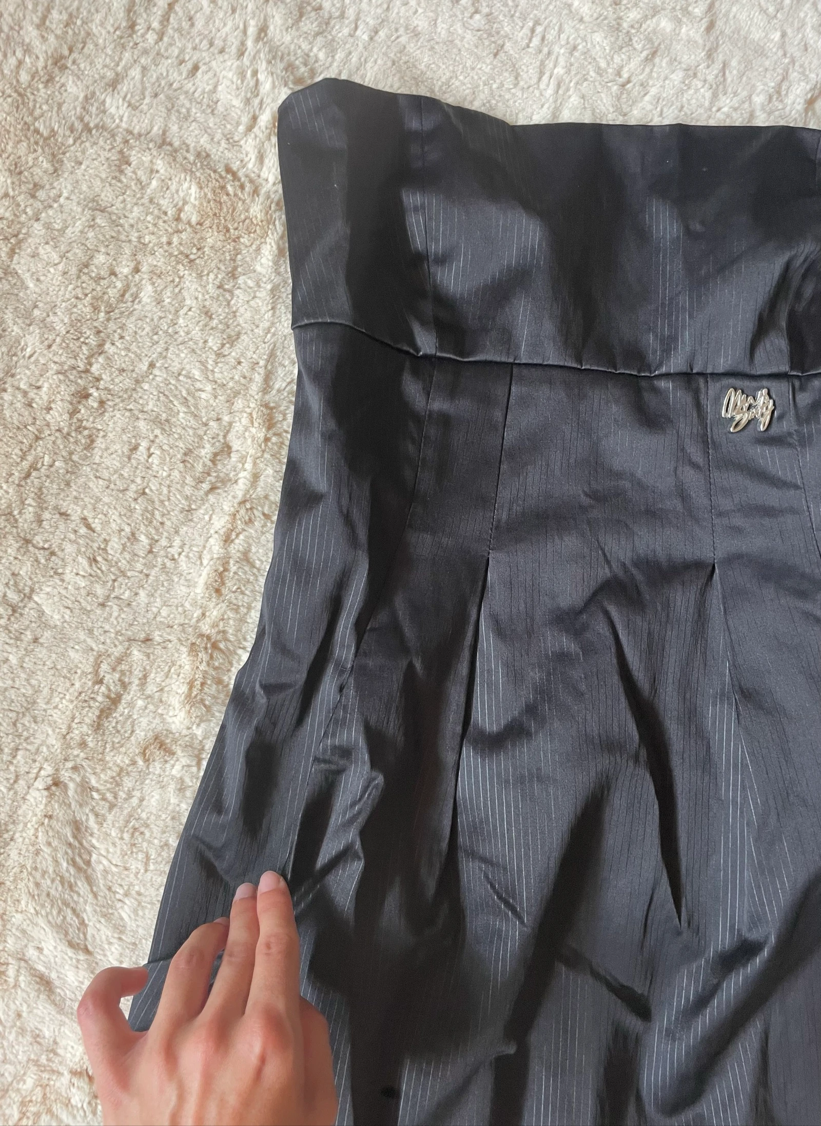 Robe Miss Sixty noir à rayures diplomatiques taille S – photo 4
